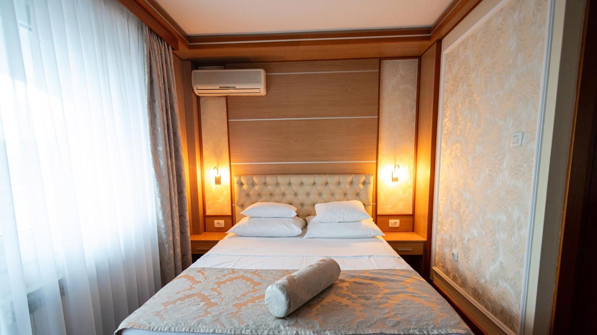 Hotel Cezar Banja Luka Luaran gambar